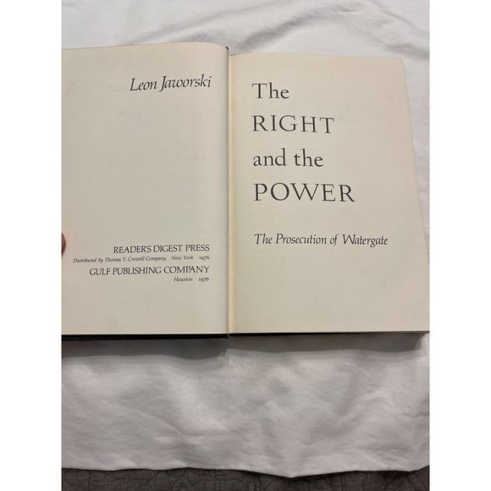 The Right And The Power: The Prosecution‎ Of Watergate